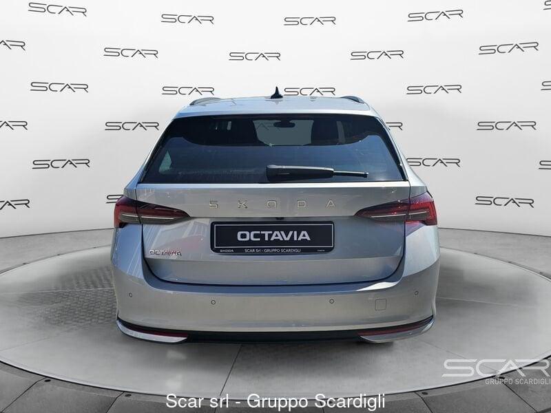 Skoda Octavia 2.0 TDI 150 CV DSG Wagon Executive con FARI MATRIX E CERCHI D 18