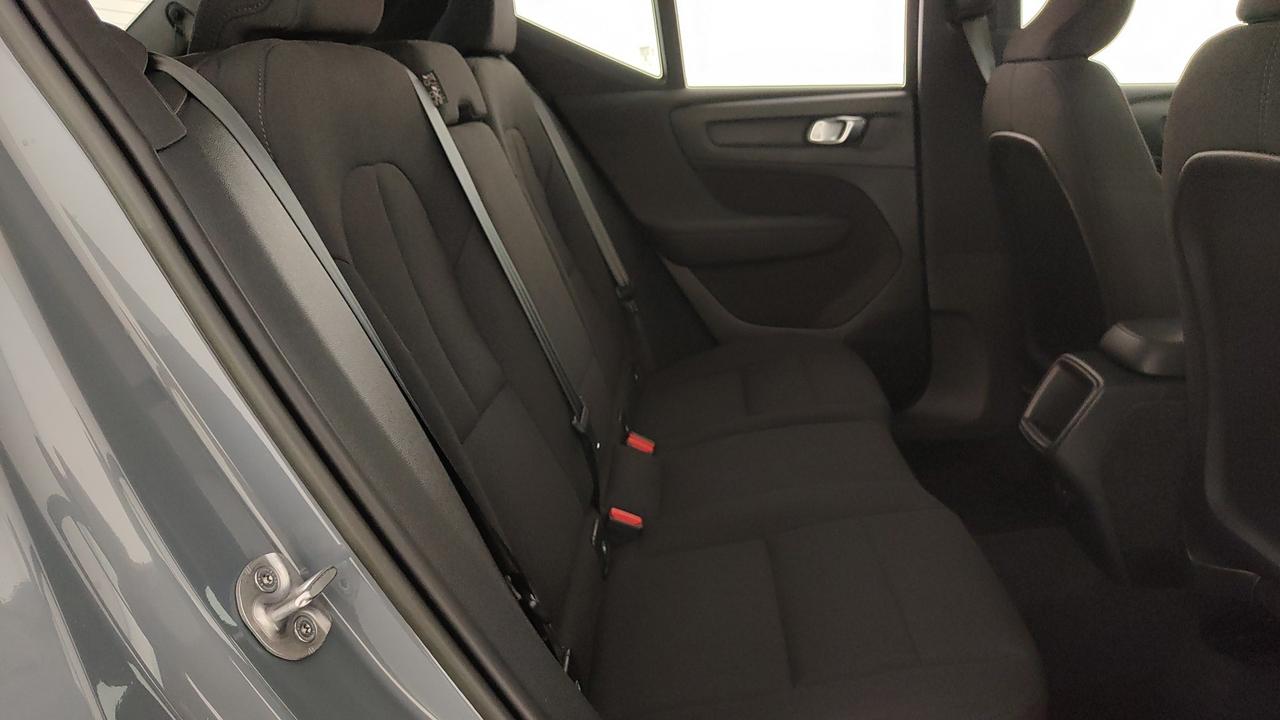VOLVO XC40 1.5 t2 Essential