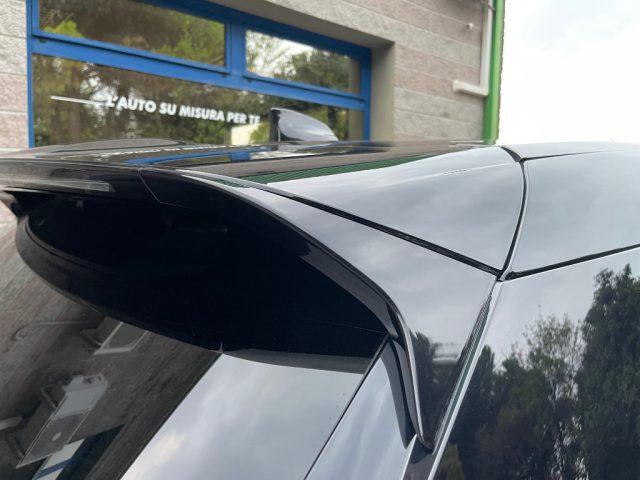 LAND ROVER Range Rover Velar 3.0D I6 4DW 300CV R-DYNAMIC HSE GANCIO TRAINO ELET