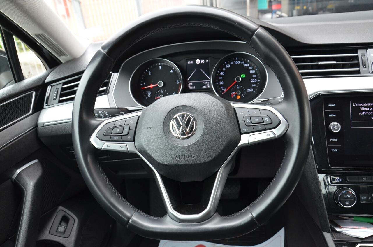 Volkswagen Passat 1.6 TDI SCR DSG Business BMT