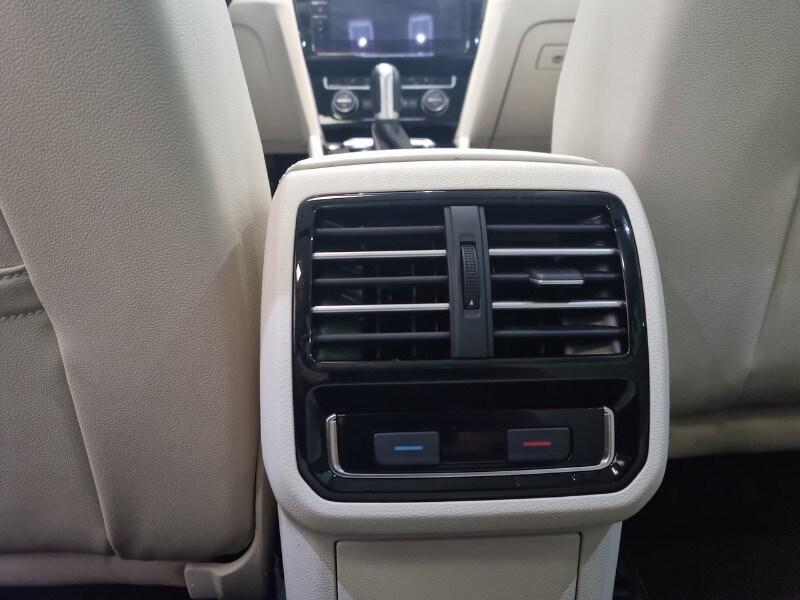 VOLKSWAGEN Passat 8ª serie Passat Variant 2.0 ...