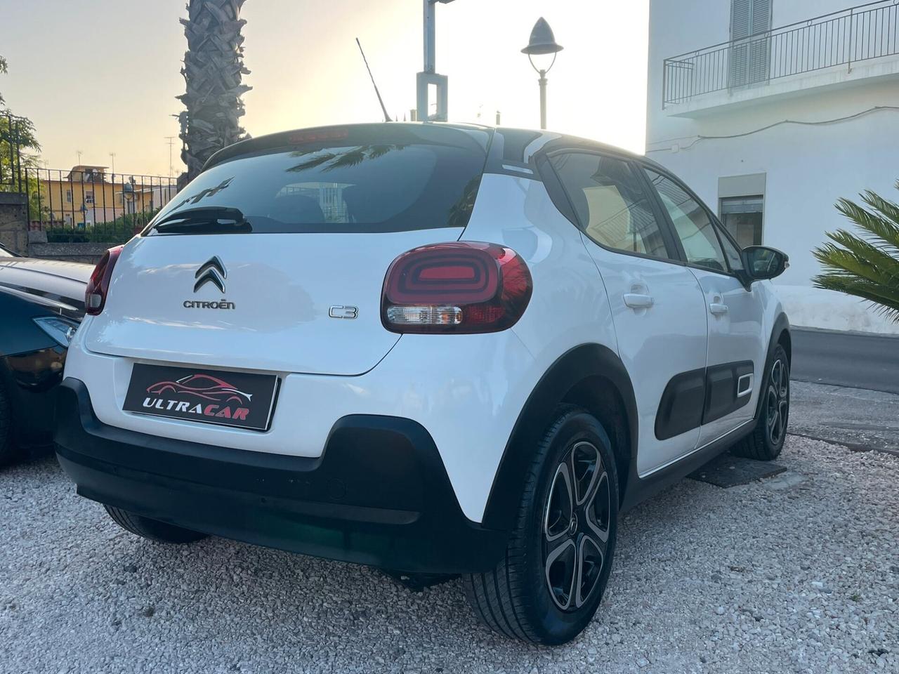 Citroen C3 PureTech 110 S&S EAT6 Shine Pack