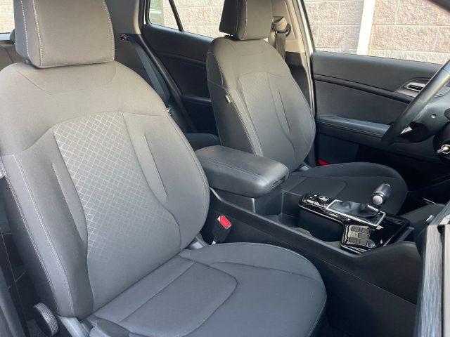 KIA Sportage 1.6 TGDI 150CV MHEV DCT UNIPROP. GARANZIA 6 ANNI