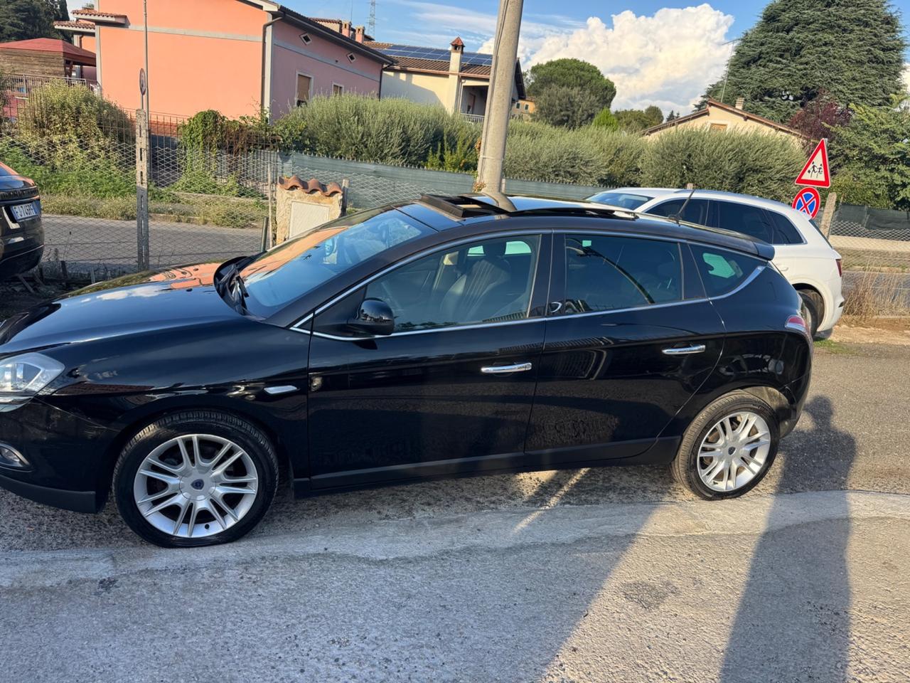 Lancia Delta 1.6 MJT DPF Platino NEOPATENTATI