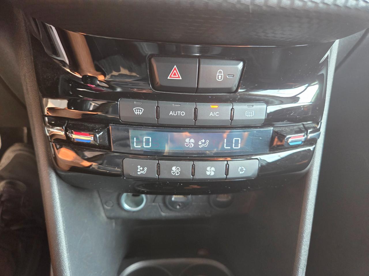 Peugeot 2008 1.6 e-HDi 115 CV Stop&Start Allure