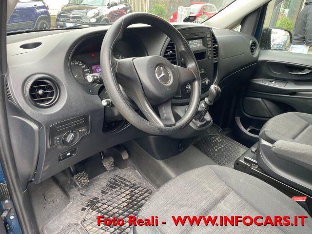 MERCEDES-BENZ Vito 2.2 116 CDI PC-SL Tourer 8 posti Long Vettura