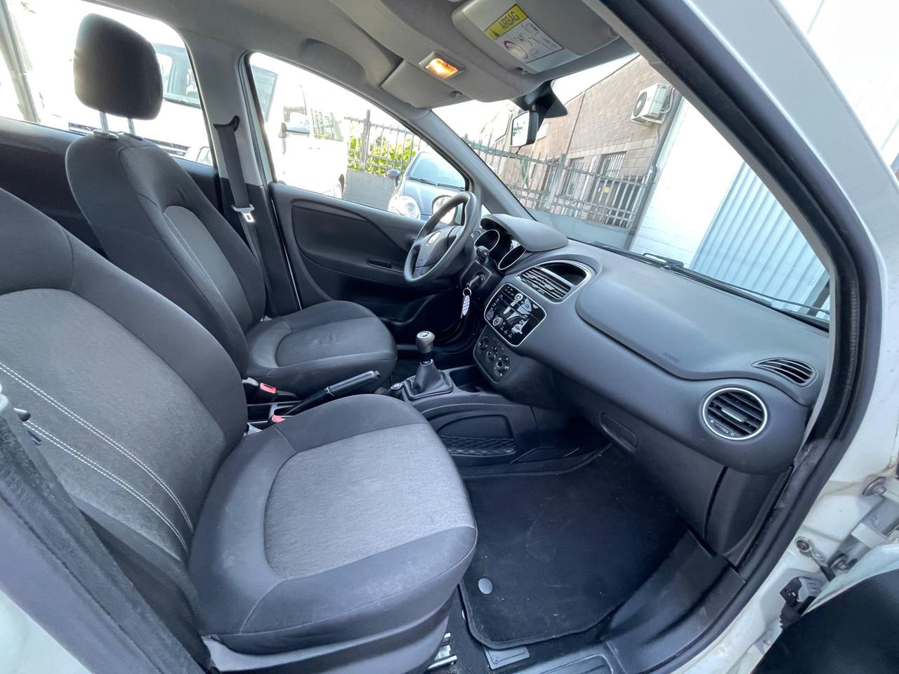 Fiat Punto 1.3 MJT II 75 CV 5 porte Lounge