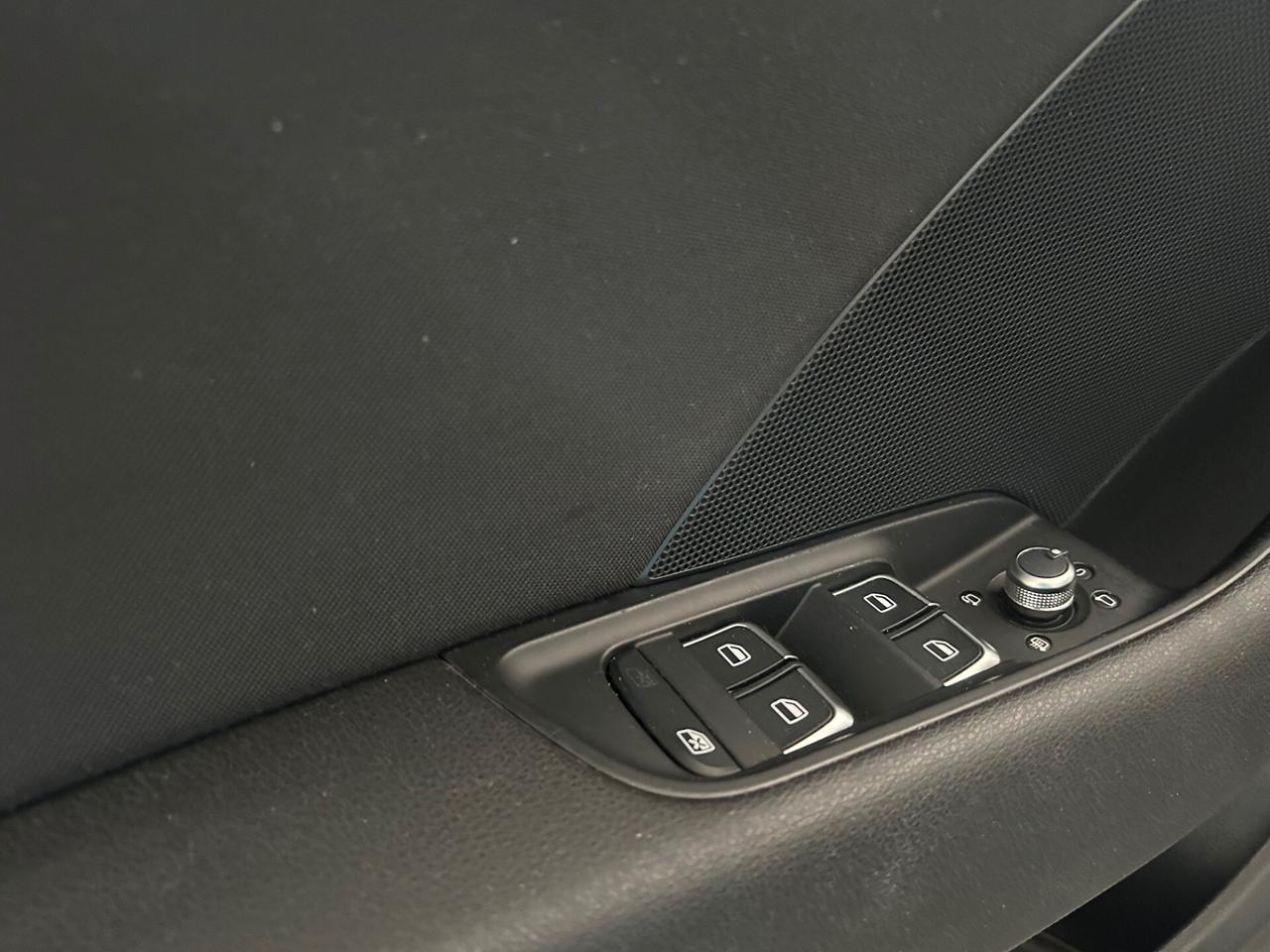 Audi A3 Sportback 1.6 TDI 110cv ADMIRED S-TRONIC E6