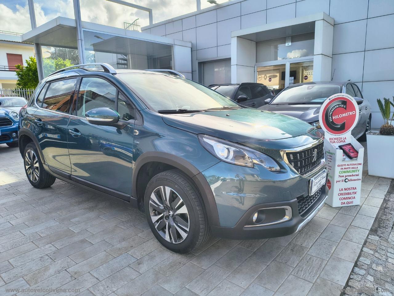 PEUGEOT 2008 BlueHDi 100 Allure