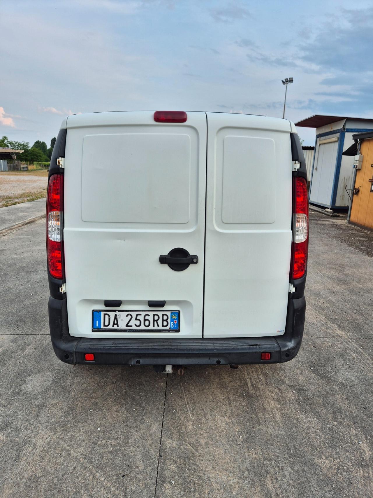 Fiat Doblo 1.9 JTD cat Cargo Lamierato