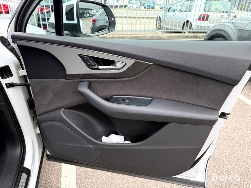 Audi Q7 V6 3.0 TDI 200kW quattro tiptronic