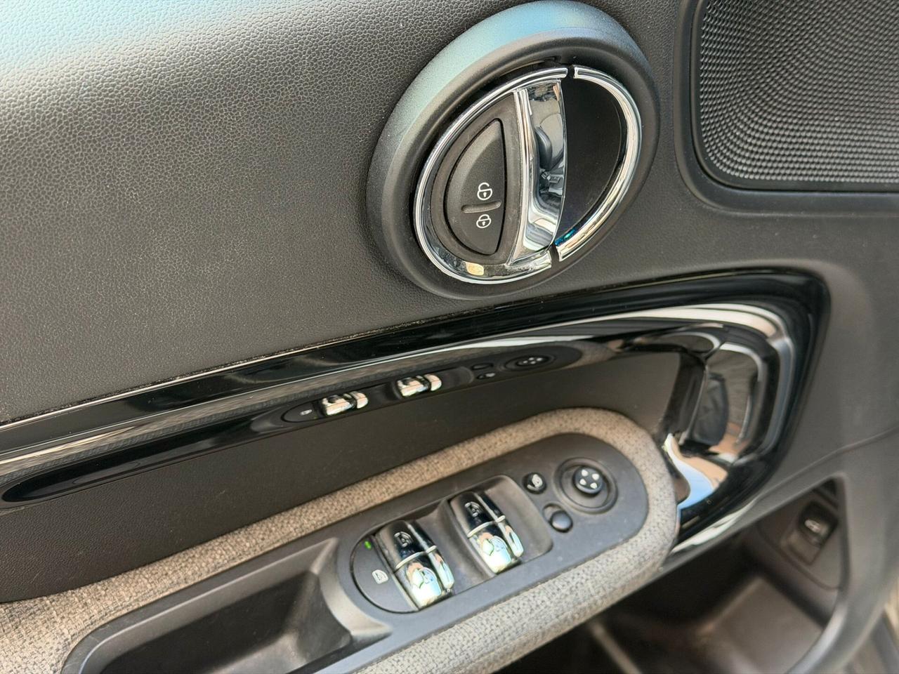 Mini Countryman 2.0 D Business Auto