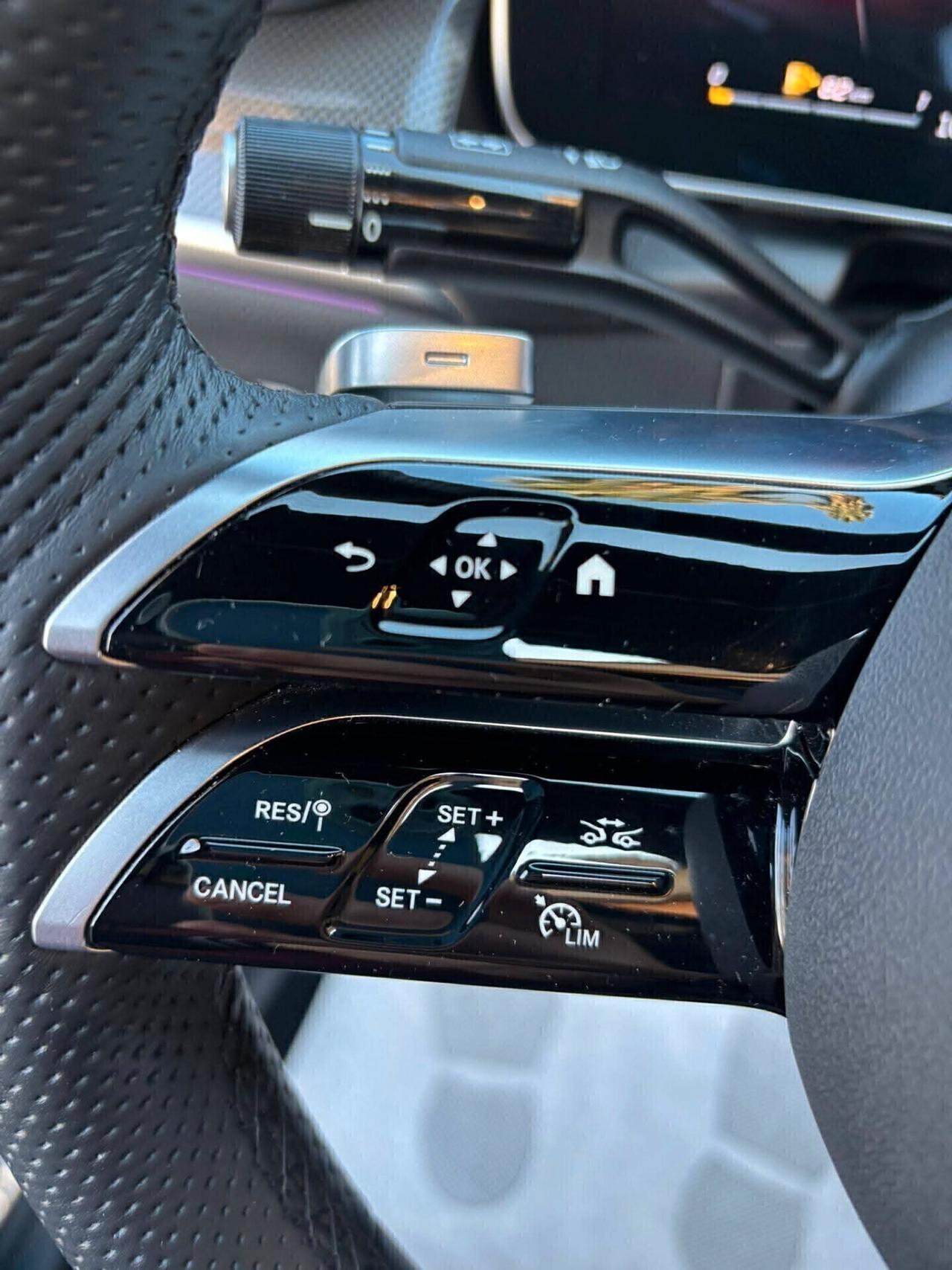 Mercedes-benz GLC 220 d 4Matic Mild Hybrid AMG Line Premium/'''