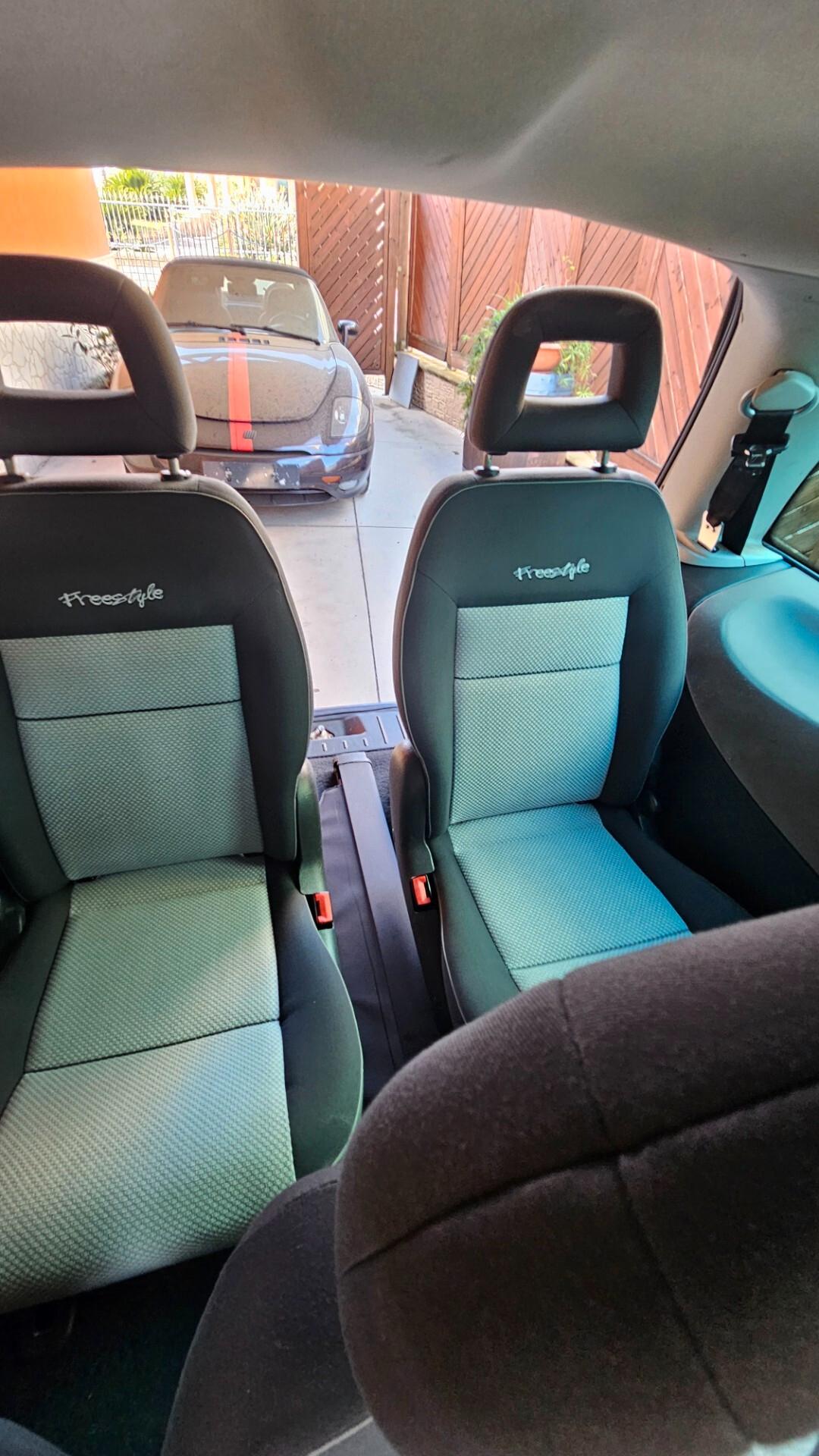 Volkswagen Sharan Shara 2.0 TDI 7POSTI freestgle