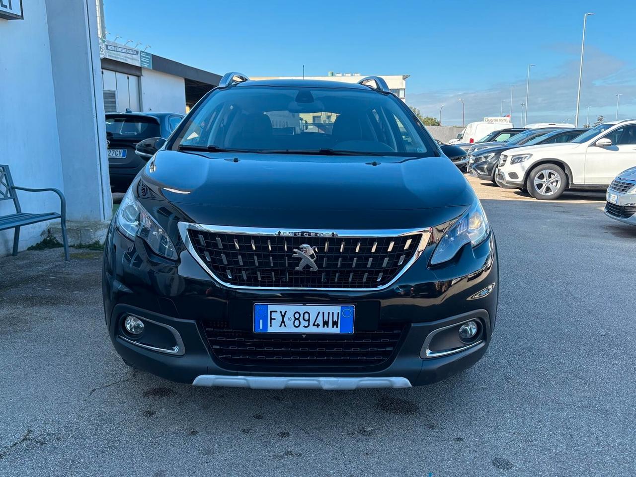 Peugeot 2008 BlueHDi 100 S&S Allure