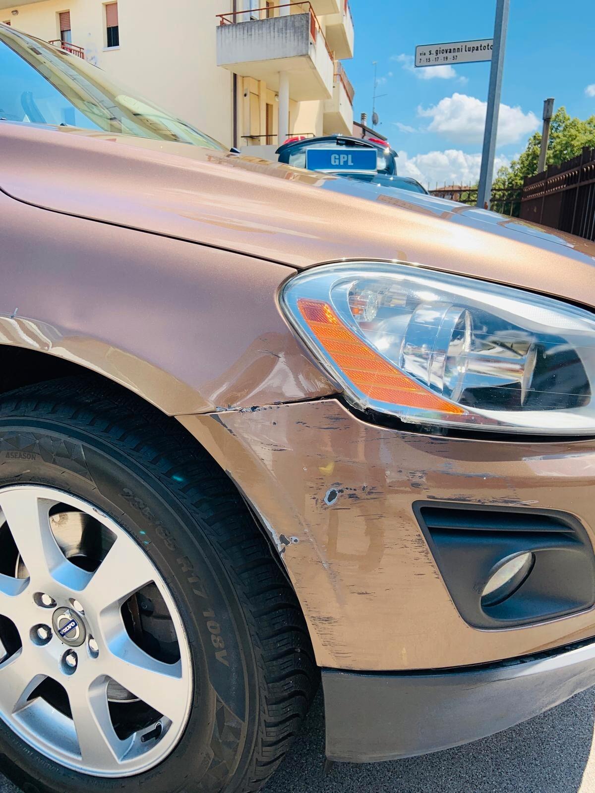 Volvo XC 60 XC60 2.4 D5 Summum