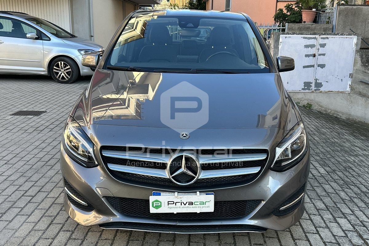 MERCEDES B 180 d Automatic Premium
