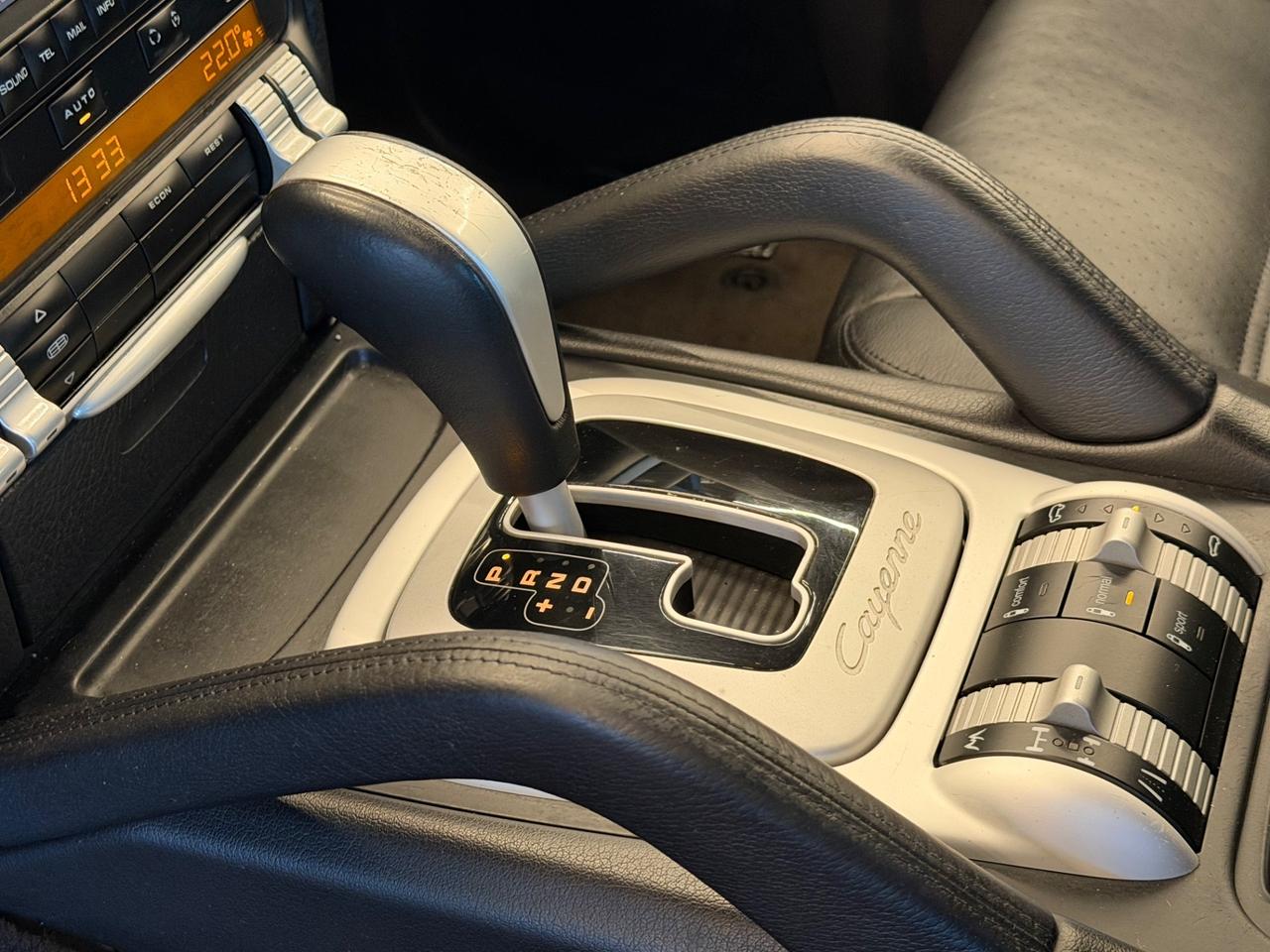 Porsche Cayenne 4.5 cat S