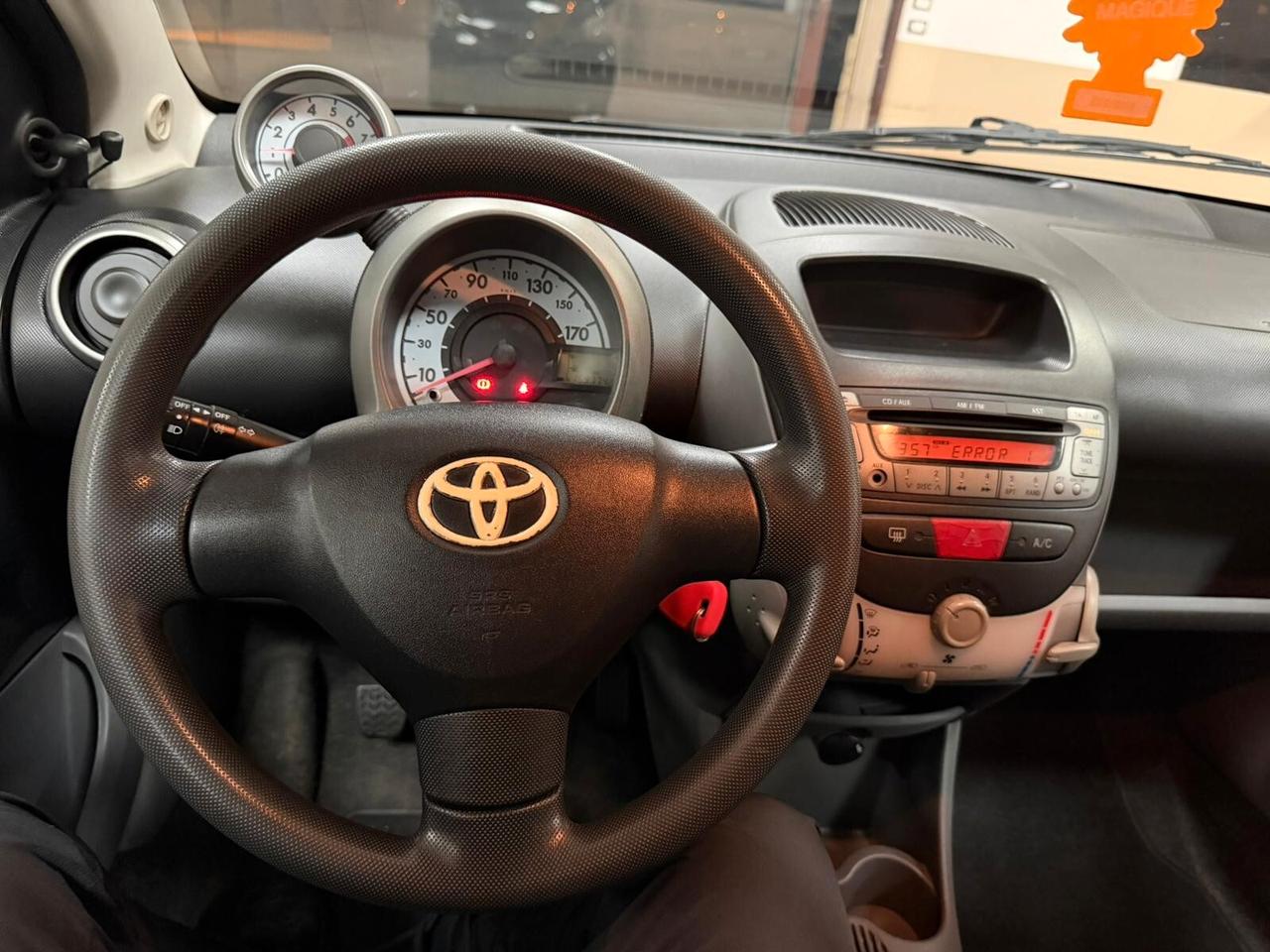 Toyota Aygo 1.0 12V VVT-i 5 porte Sol