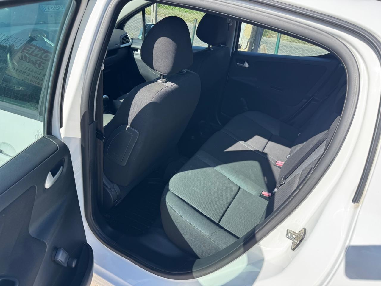 Peugeot 207 1.4 VTi 95CV 5p. XS NEOPATENTATI