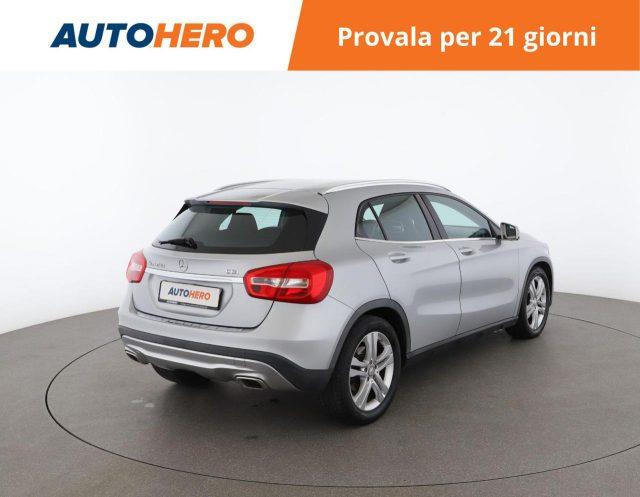 MERCEDES-BENZ GLA 200 CDI Sport
