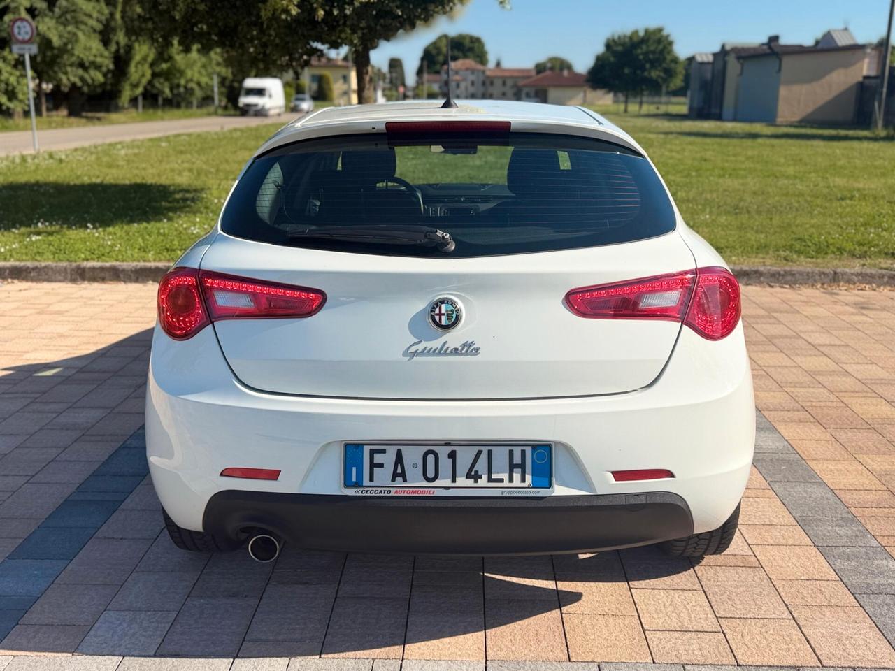 Alfa Romeo Giulietta 1.6 JTDm-2 120 CV Distinctive e6