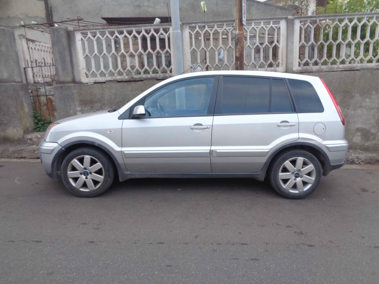 Ford Fusion 1.4 TDCi 5p. Titanium (FINANZIABILE)