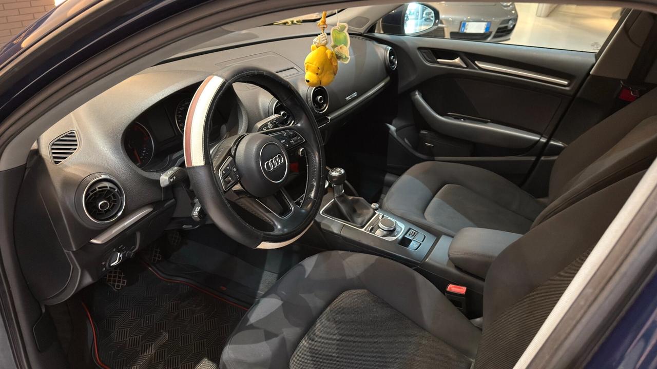 Audi A3 1.6 TDI Business - 2016