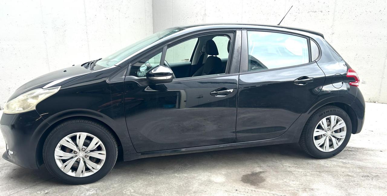 Peugeot 208 5 Porte 208 5p 1.2 puretech (vti) 12v Active