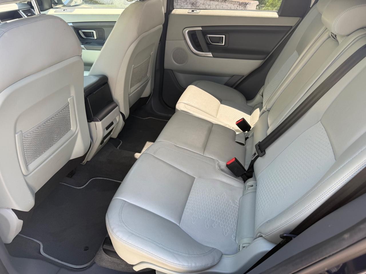 Land Rover Discovery Sport 2.0 TD4 180 CV HSE Luxury