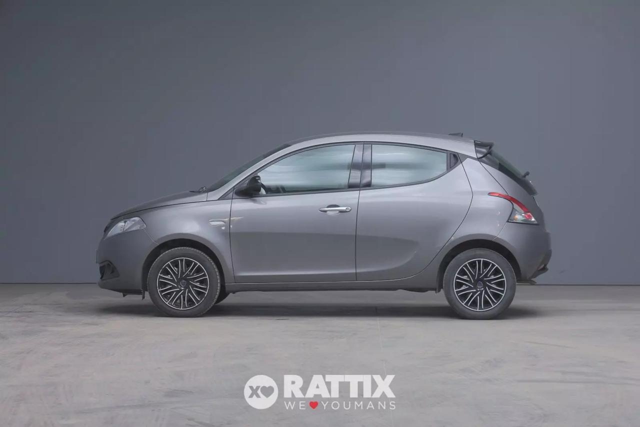 Lancia Ypsilon 1.0 Firefly Hybrid 70CV Silver 5p.ti