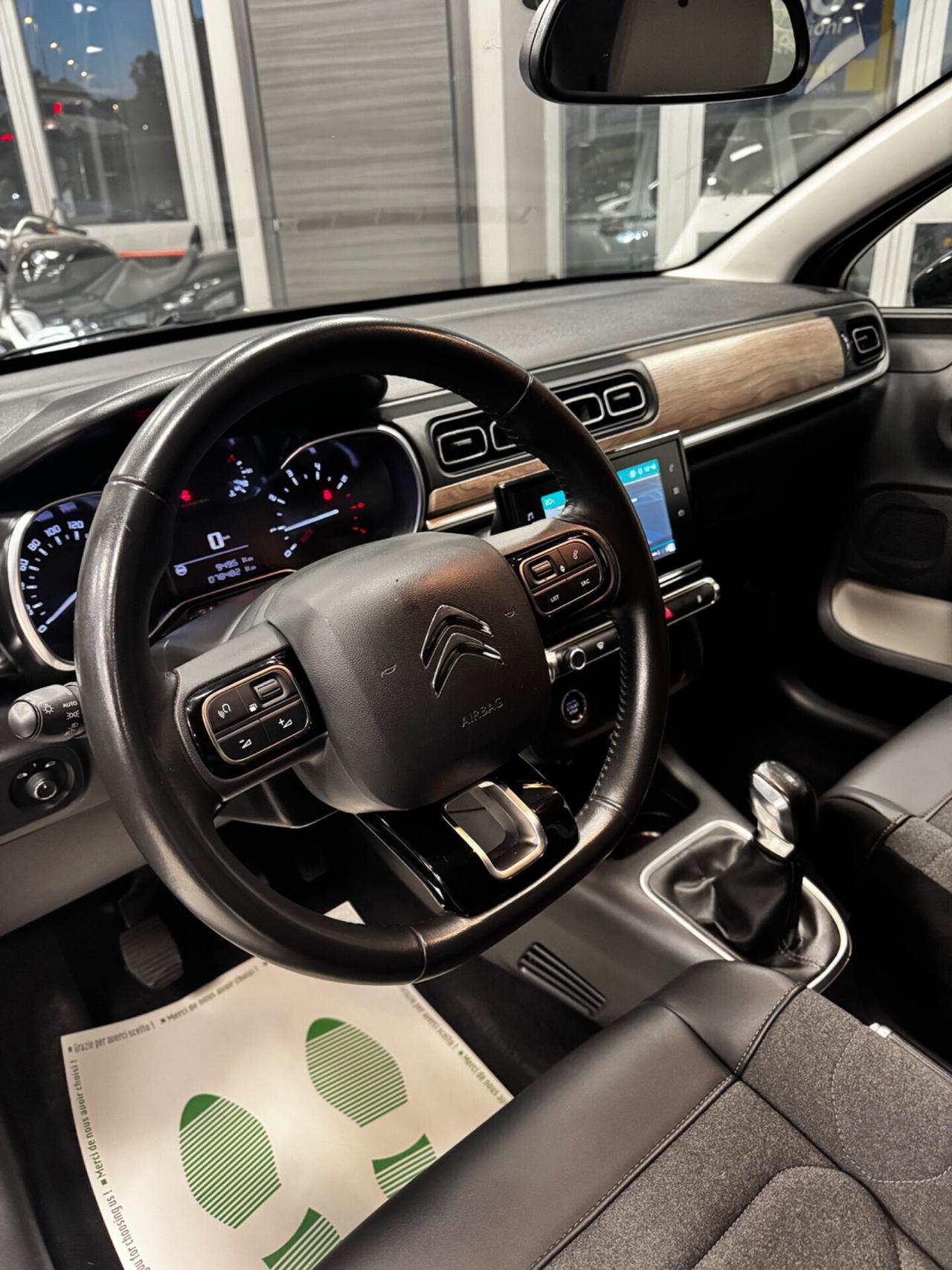 CITROEN C3 1.2 BENZINA MY2022 SHINE