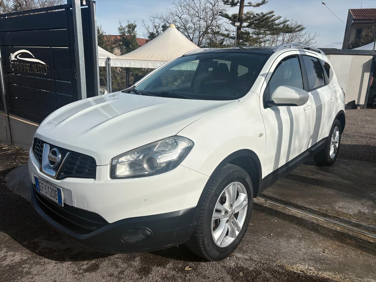 Nissan Qashqai N-TEC (7 POSTI) 2.0 dCi