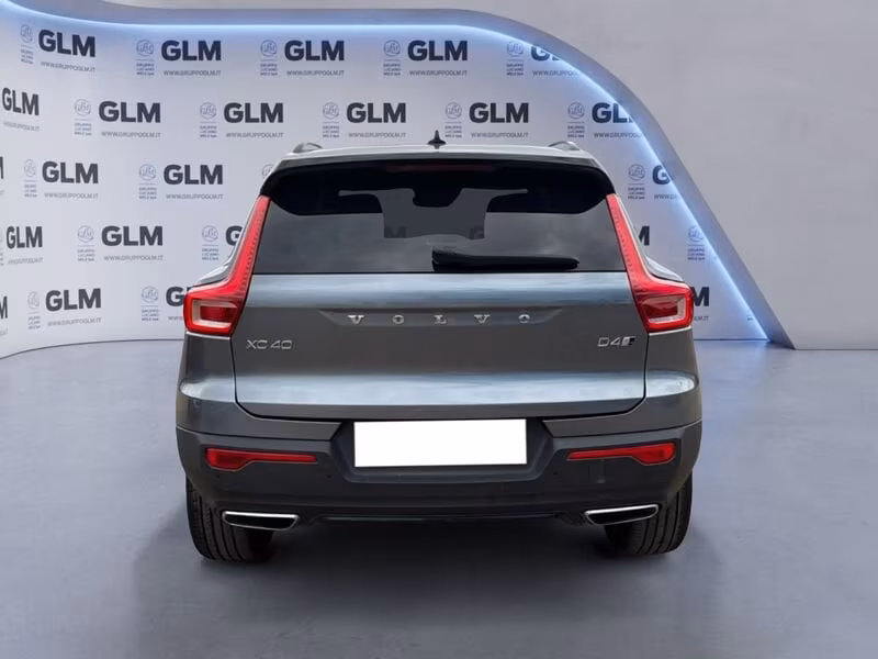 Volvo XC40 D4 AWD Geartronic R-Design