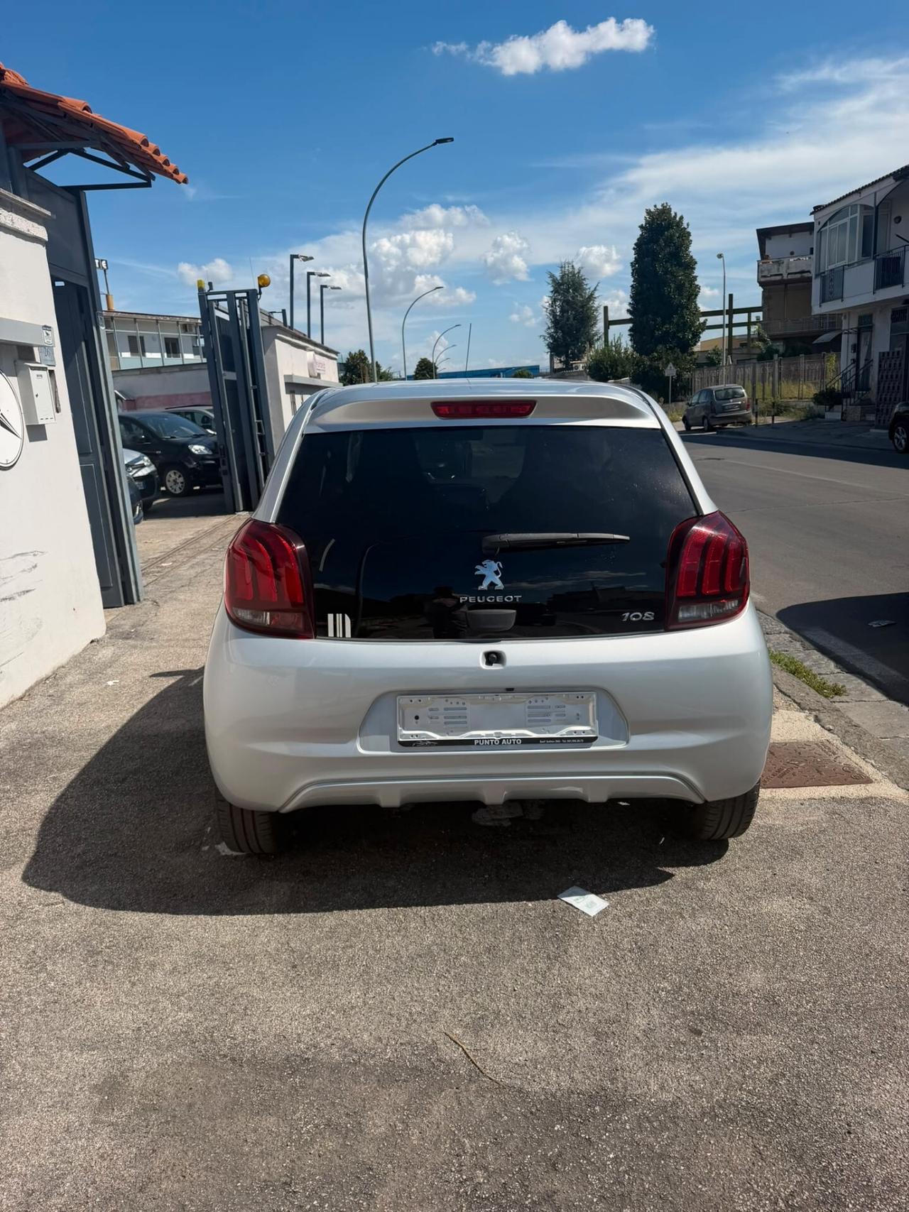 Peugeot 108 VTi 68 5 porte Allure