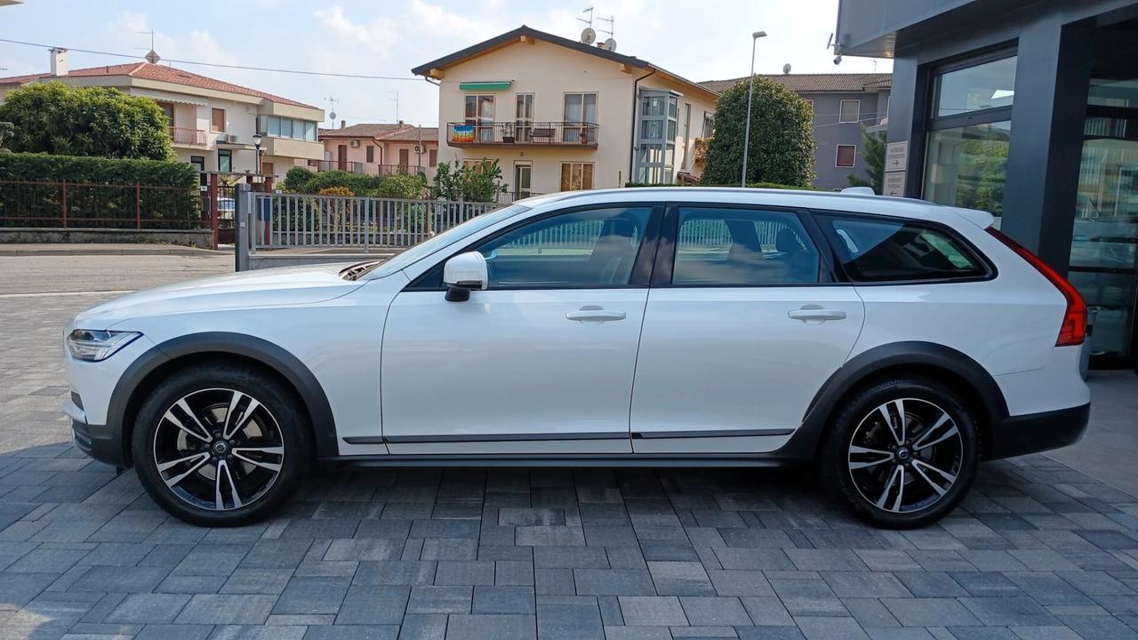 Volvo V90 Cross Country D4 AWD Geartronic