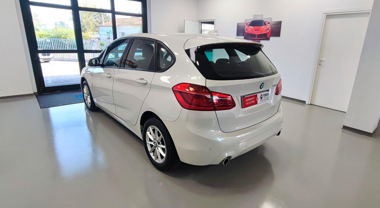 Bmw 2er Active Tourer 218d Luxury