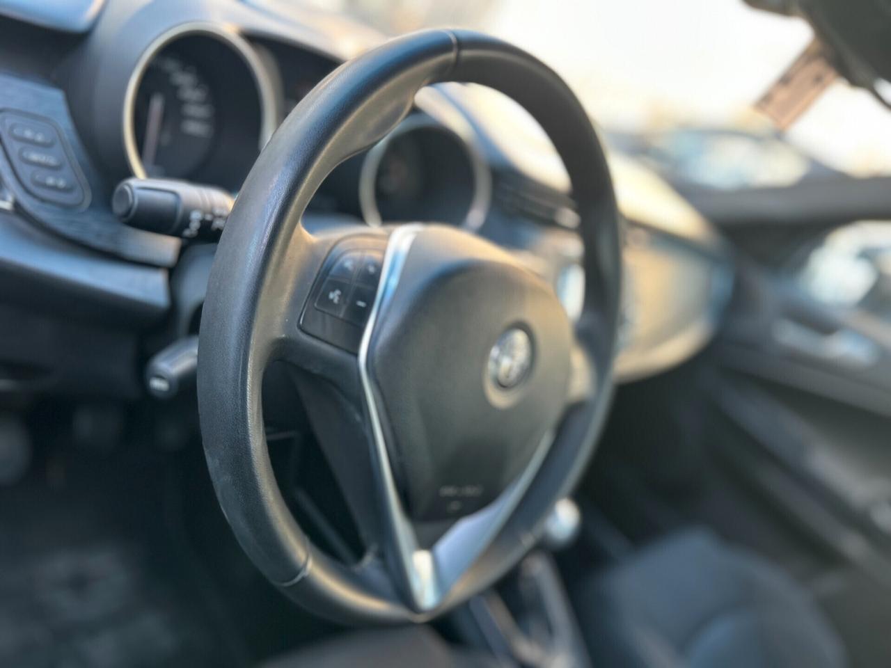 Alfa Romeo Giulietta 1.4 Turbo 120 CV GPL Super