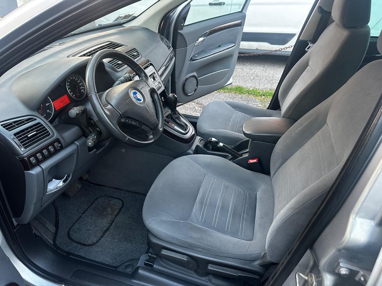 Fiat Croma 1.9 Multijet Emotion