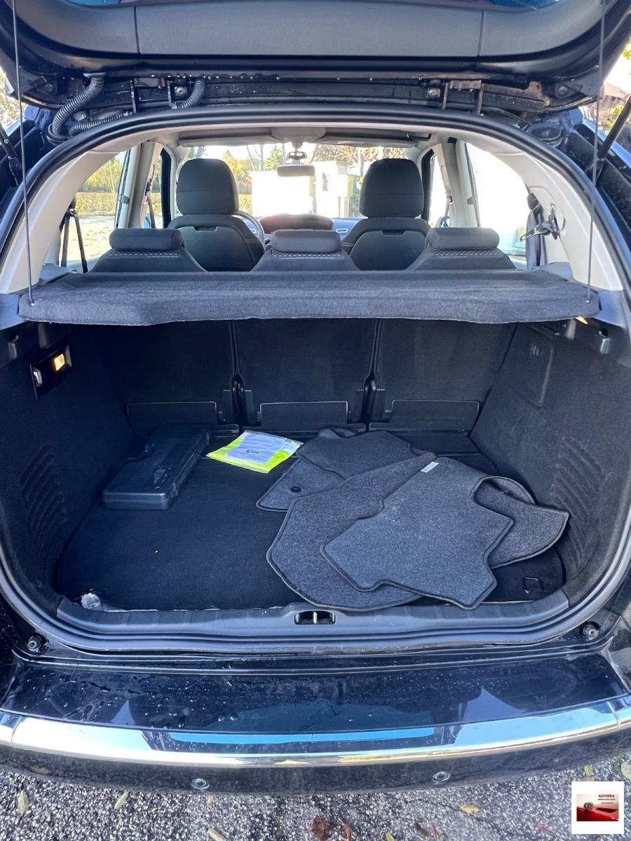 CITROEN - C4 Picasso - 1.6 HDi 110 FAP Business QR