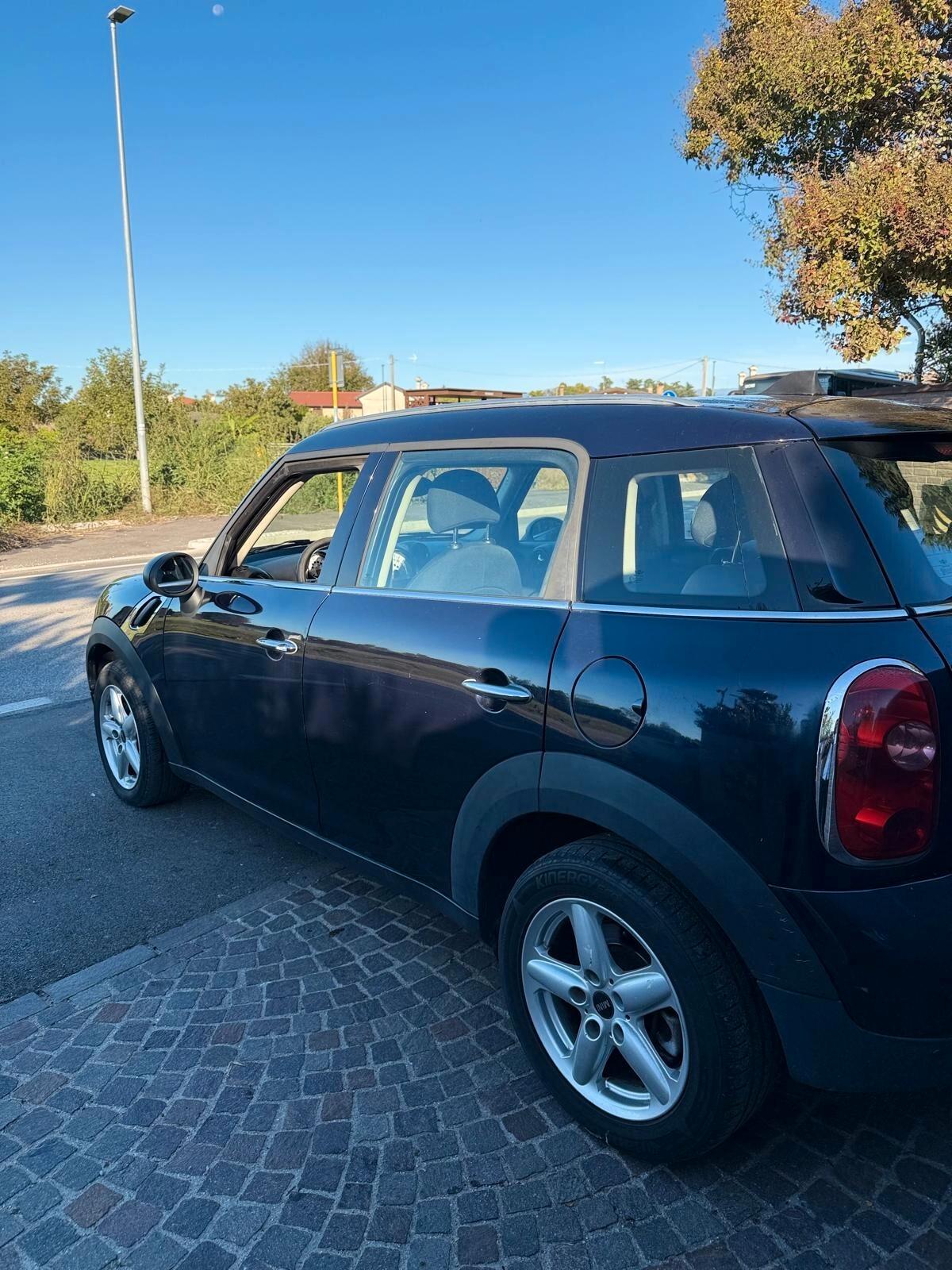 Mini Cooper Countryman 1.6 One D