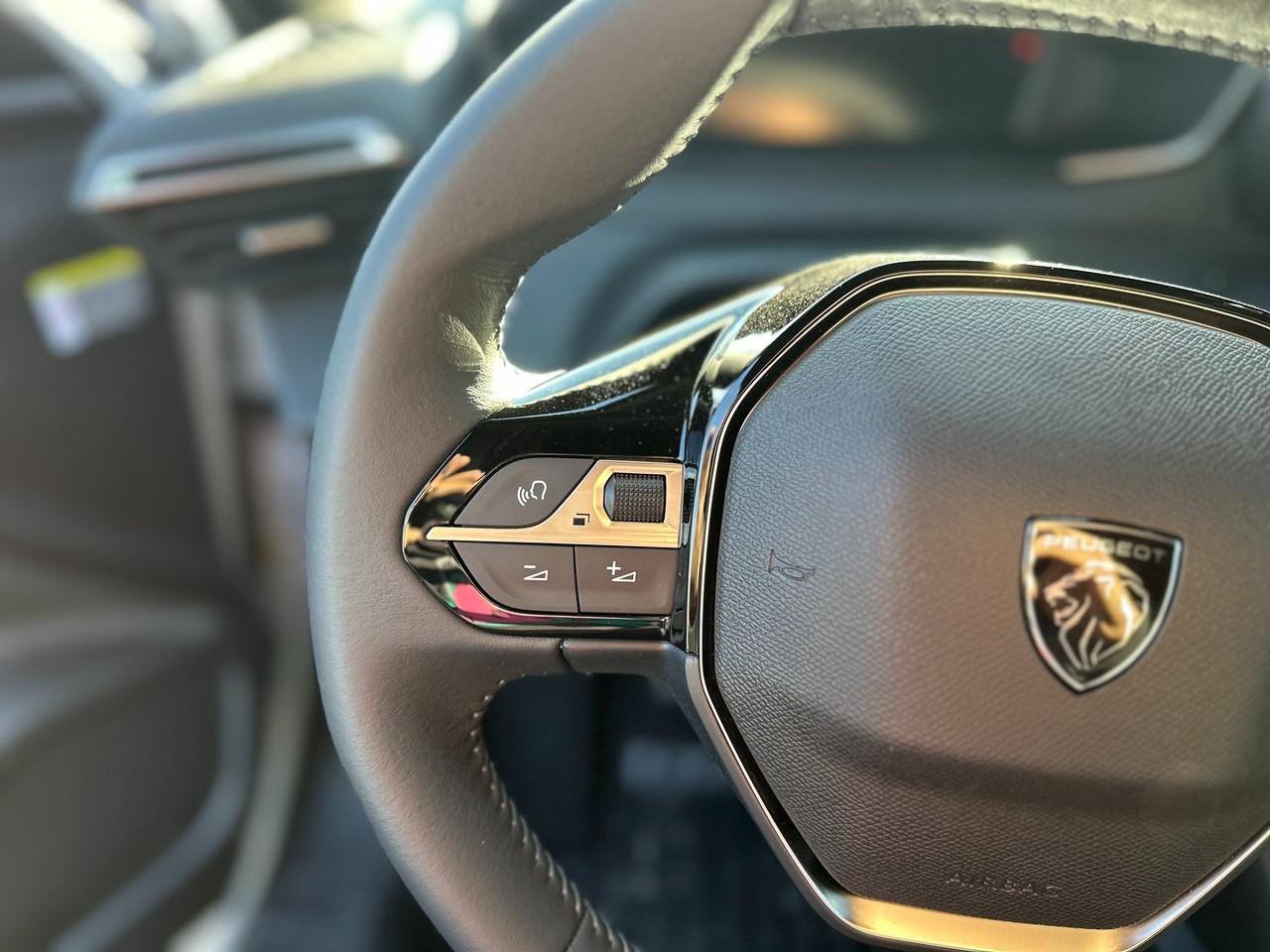 PEUGEOT 2008 II 2023 - 2008 1.2 puretech Allure s&s 100cv