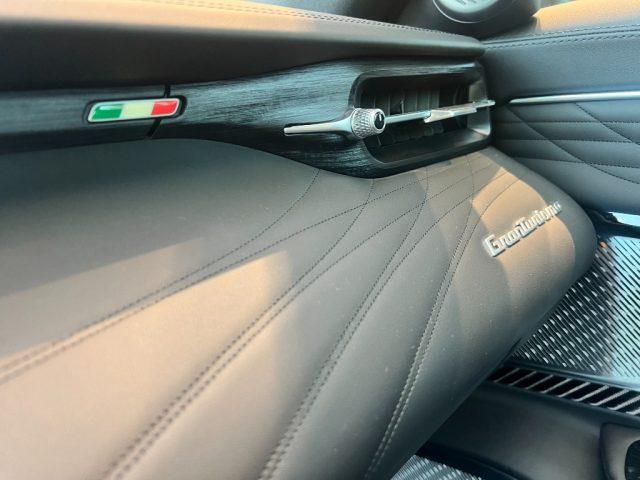 MASERATI GranTurismo V6 490 CV AWD Modena