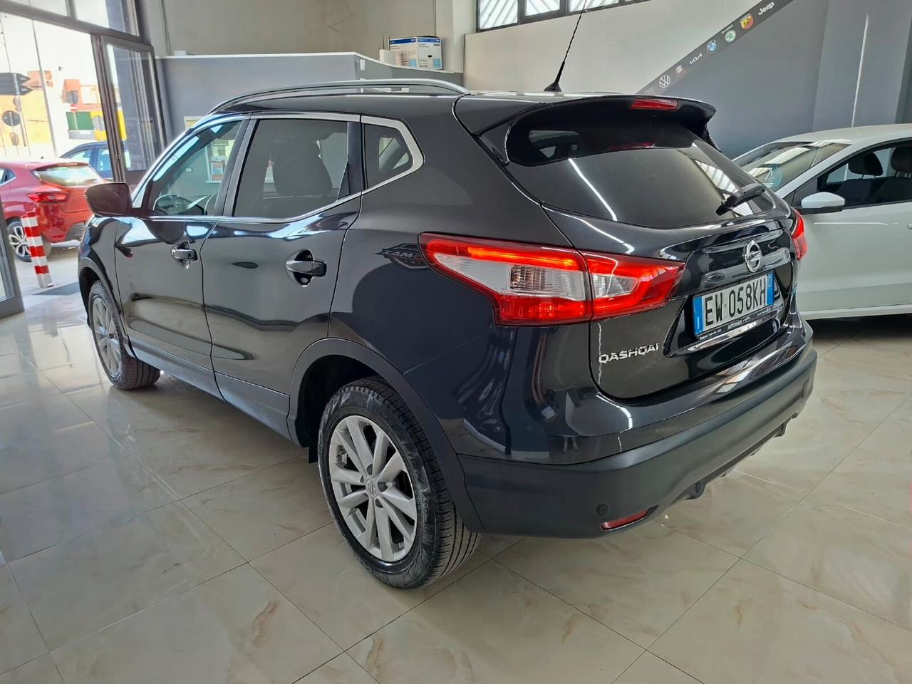 Nissan Qashqai 1.5 dCi 110cv Visia 2014
