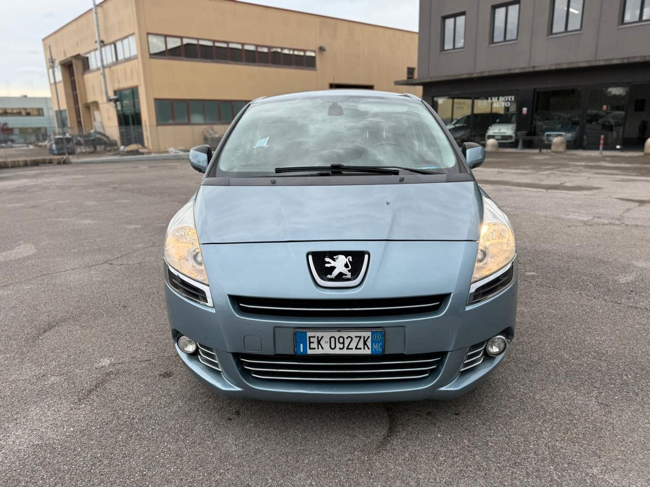 PEUGEOT 5008 2.0 D 7 POSTI 2011 12 MESI DI GARANZIA