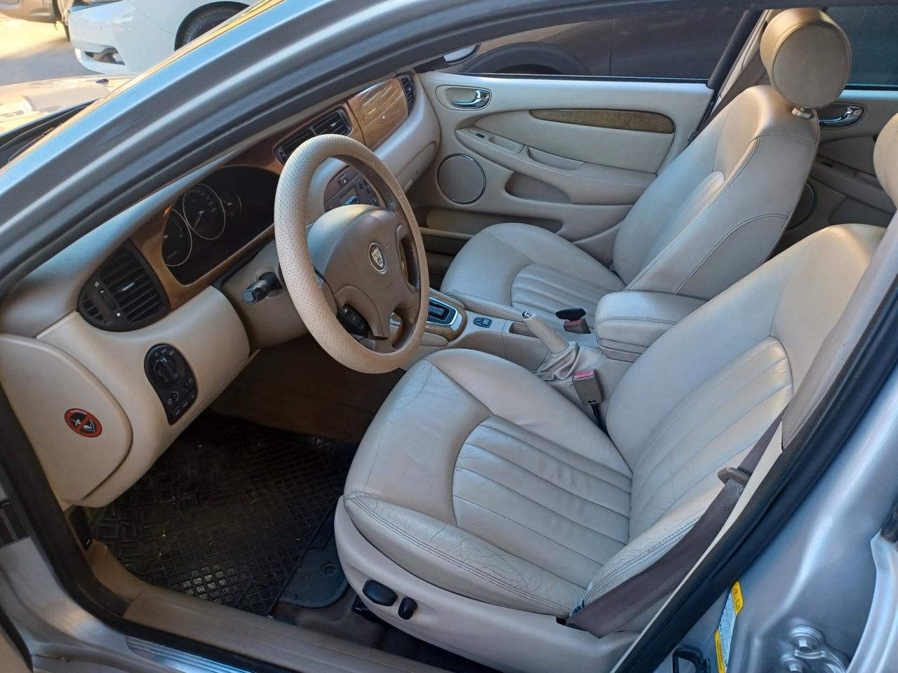 Jaguar X-Type 2.5 V6 24V GPL Executive 2002