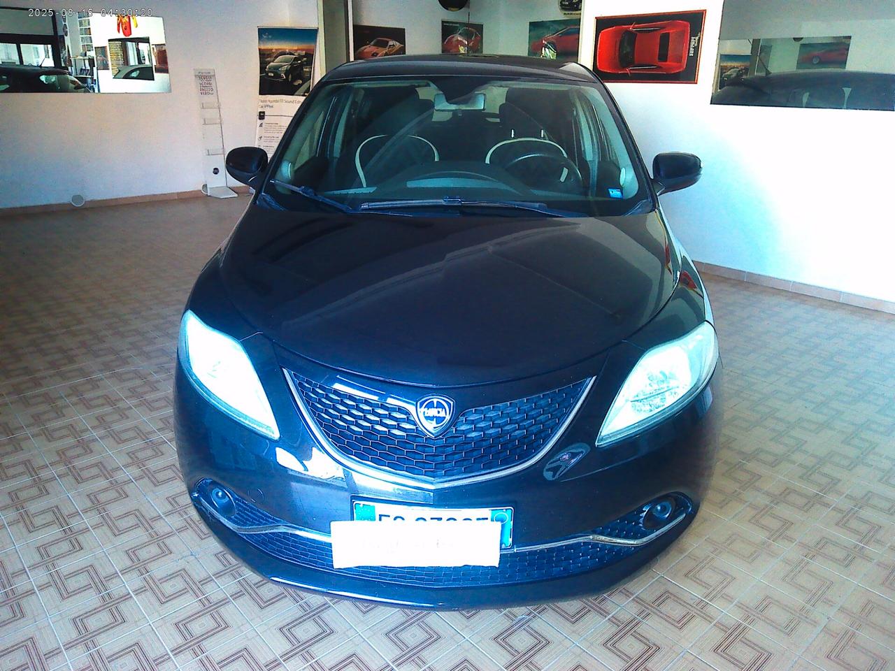 Lancia Ypsilon 1.2 69 CV 5 porte Gold