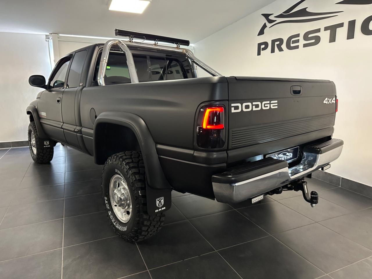 DODGE RAM 2500 5.9 CUMMINS TURBO DIESEL BIG FOOT