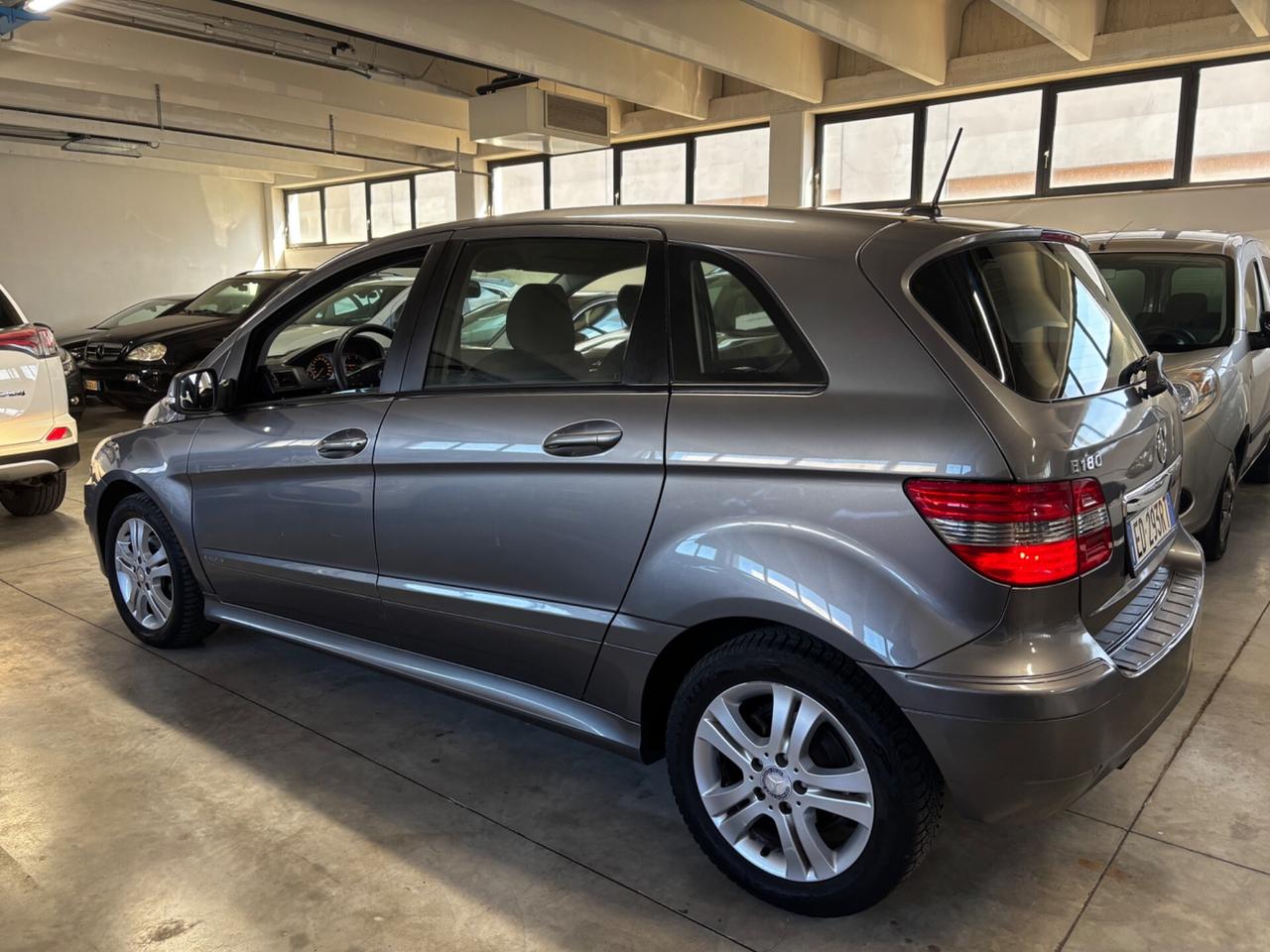 Mercedes-benz B 180 Premium EXPORT/COMMERCIANTI