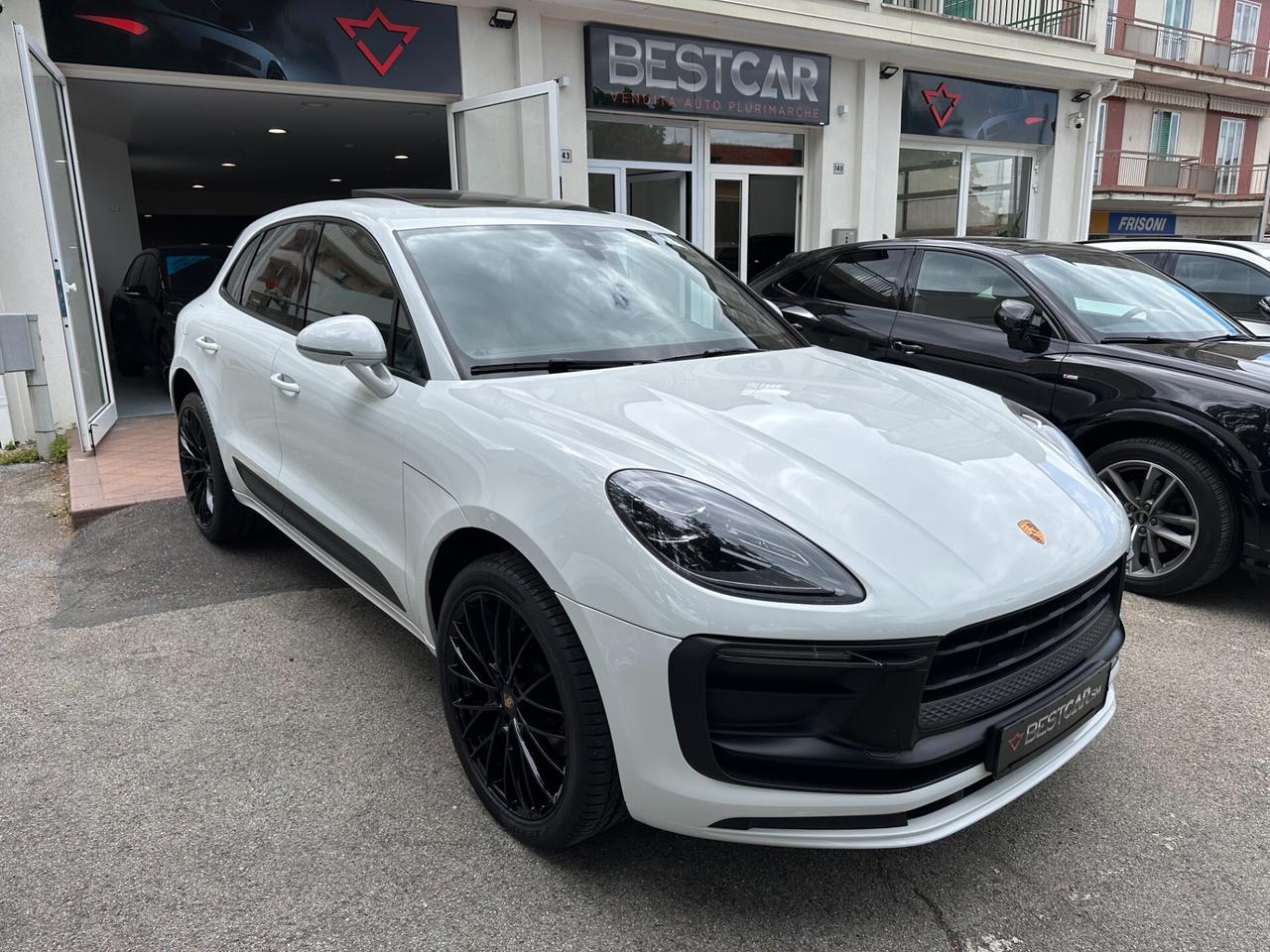 Porsche Macan 2.0 265cv TETTO PANORAMICO / R21 / CAMERA / APPLE CARPLAY
